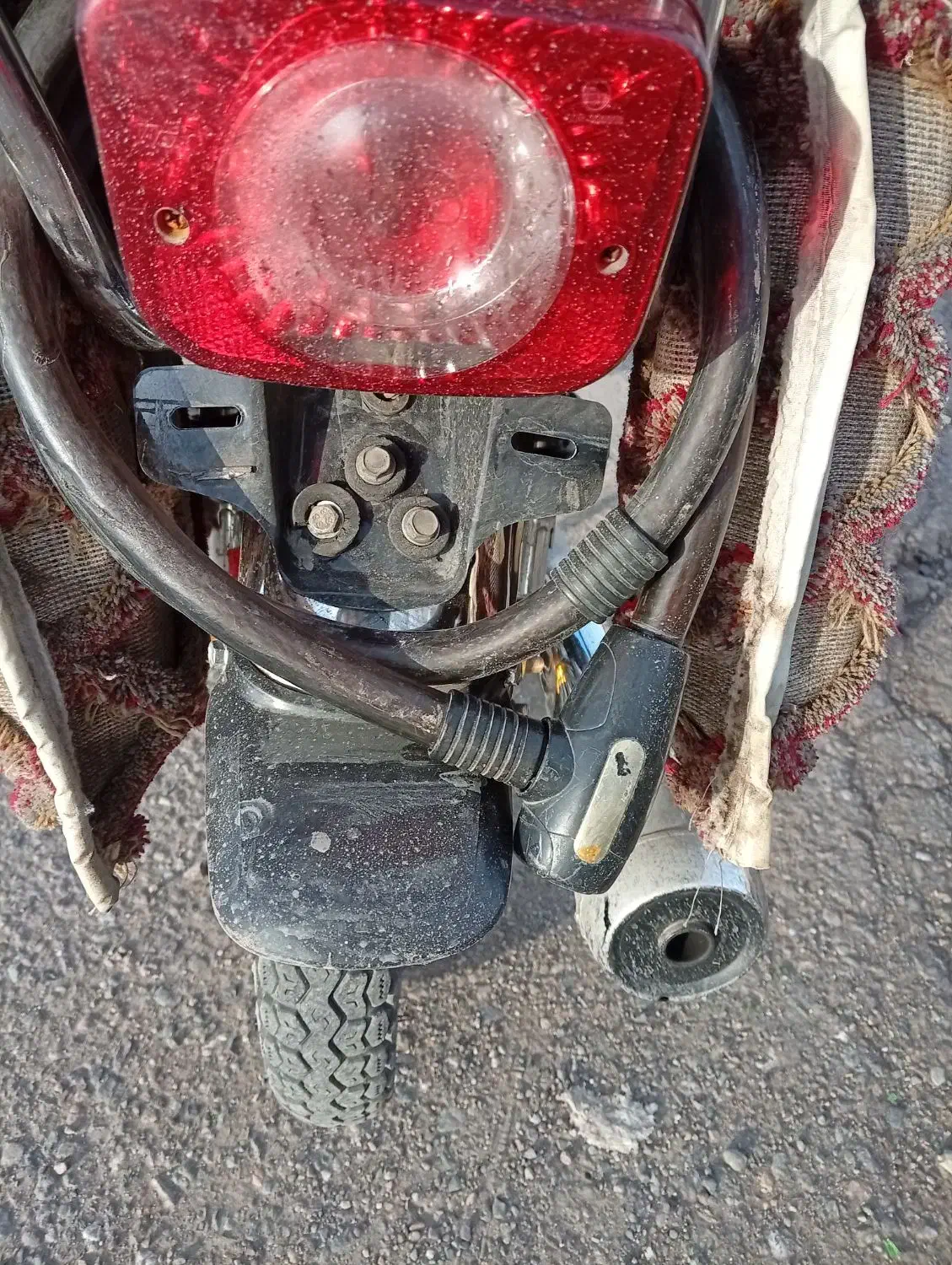 پلاک موتور گم شده یابنده مژدگانی میگیرد|اشیا|سیرجان, |دیوار