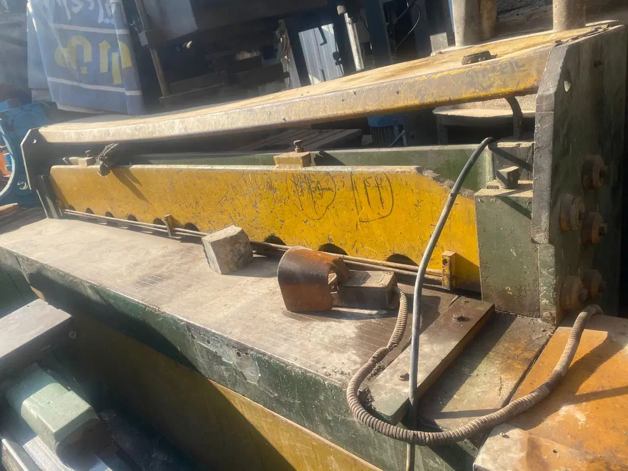 گیوتین ۲میل برش|ماشین‌آلات صنعتی|اصفهان, رهنان|دیوار