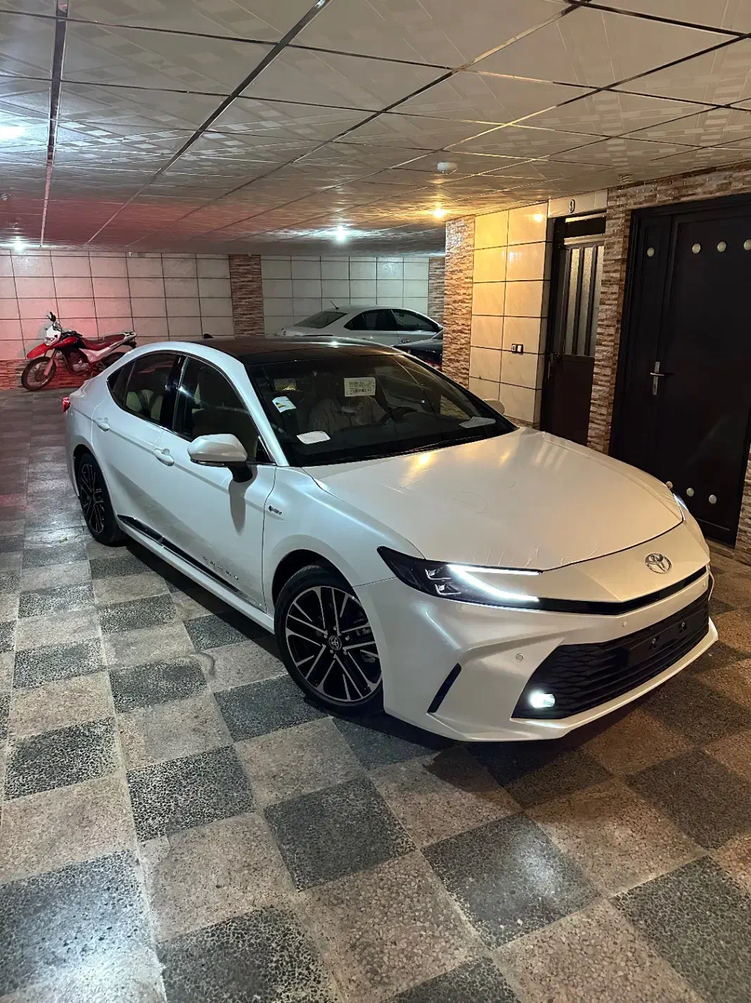 Toyota Camry 2025|خودرو سواری و وانت|شیراز, قدوسی غربی|دیوار