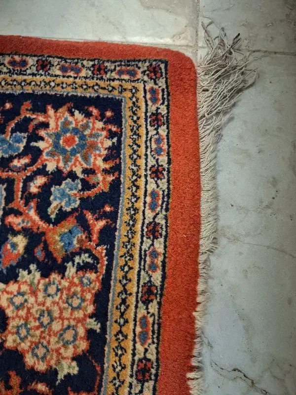 فرش دستباف قدیمی|فرش|اصفهان, سپاهان‌شهر|دیوار