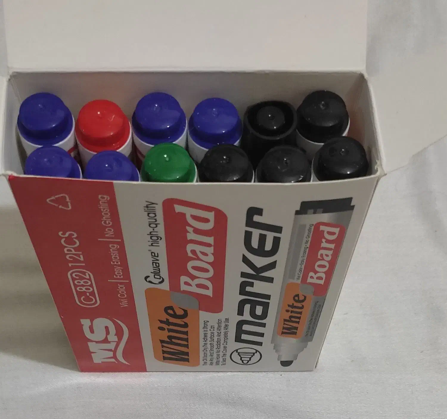 فروش مقداری لوازم تحریر مداد و ماژیک وایت برد|لوازم التحریر|شیراز, ستارخان|دیوار