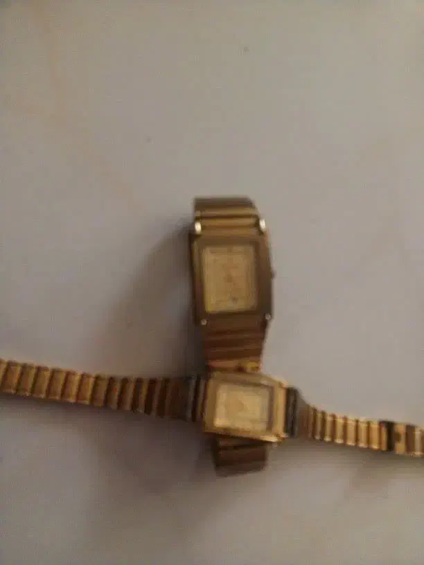 جفت ساعت|ساعت|گلپایگان, |دیوار