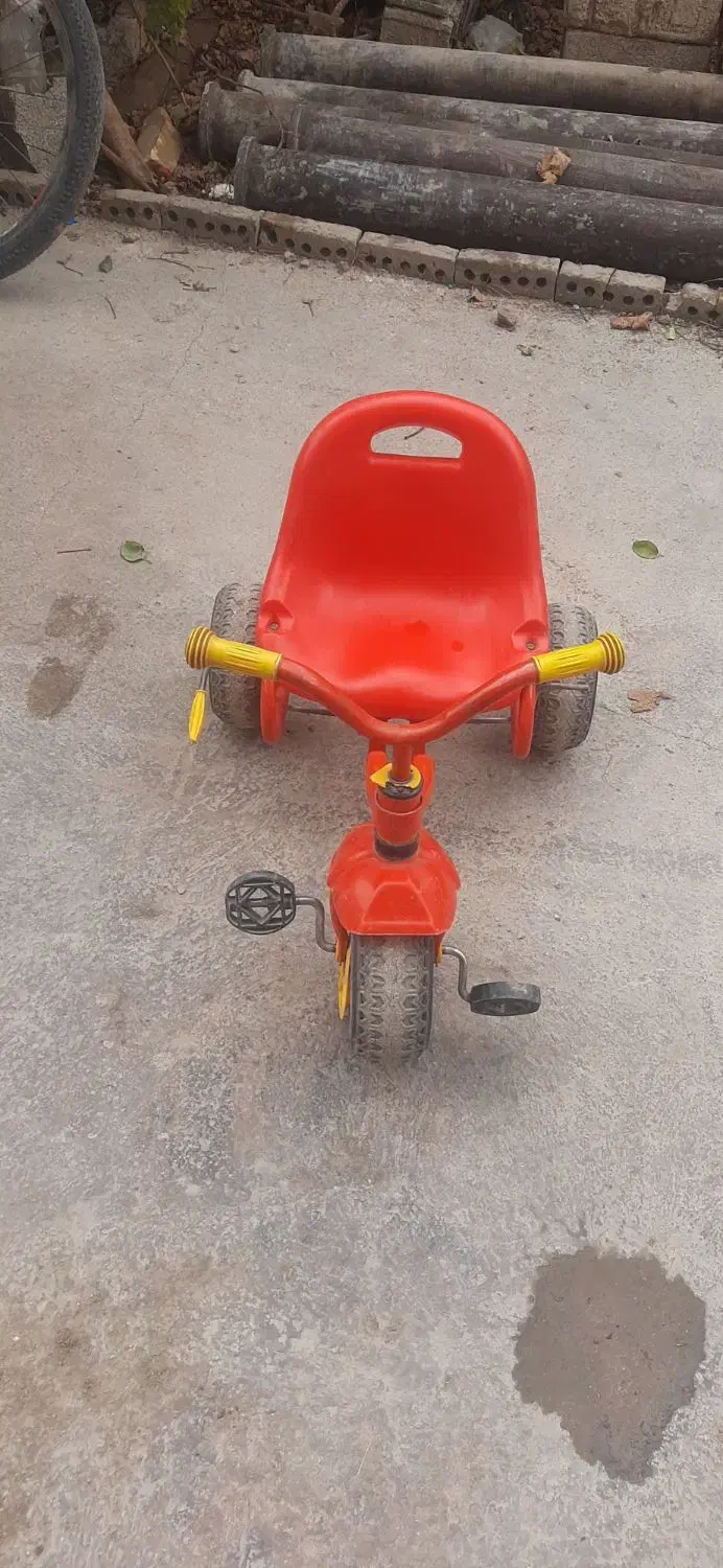 کاملا سالم هست|اسباببازی بچه|گالیکش, |دیوار