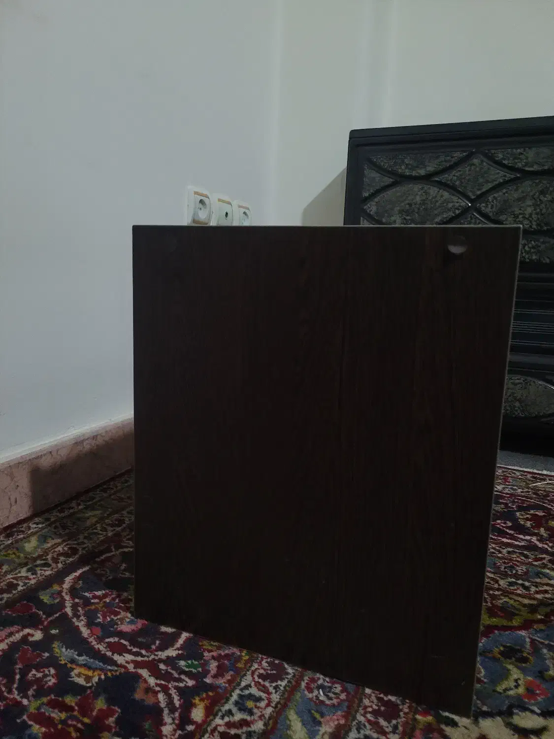 میز عسلی تک چوبی|مبلمان خانگی و میز عسلی|رشت, کوی فرهنگیان|دیوار