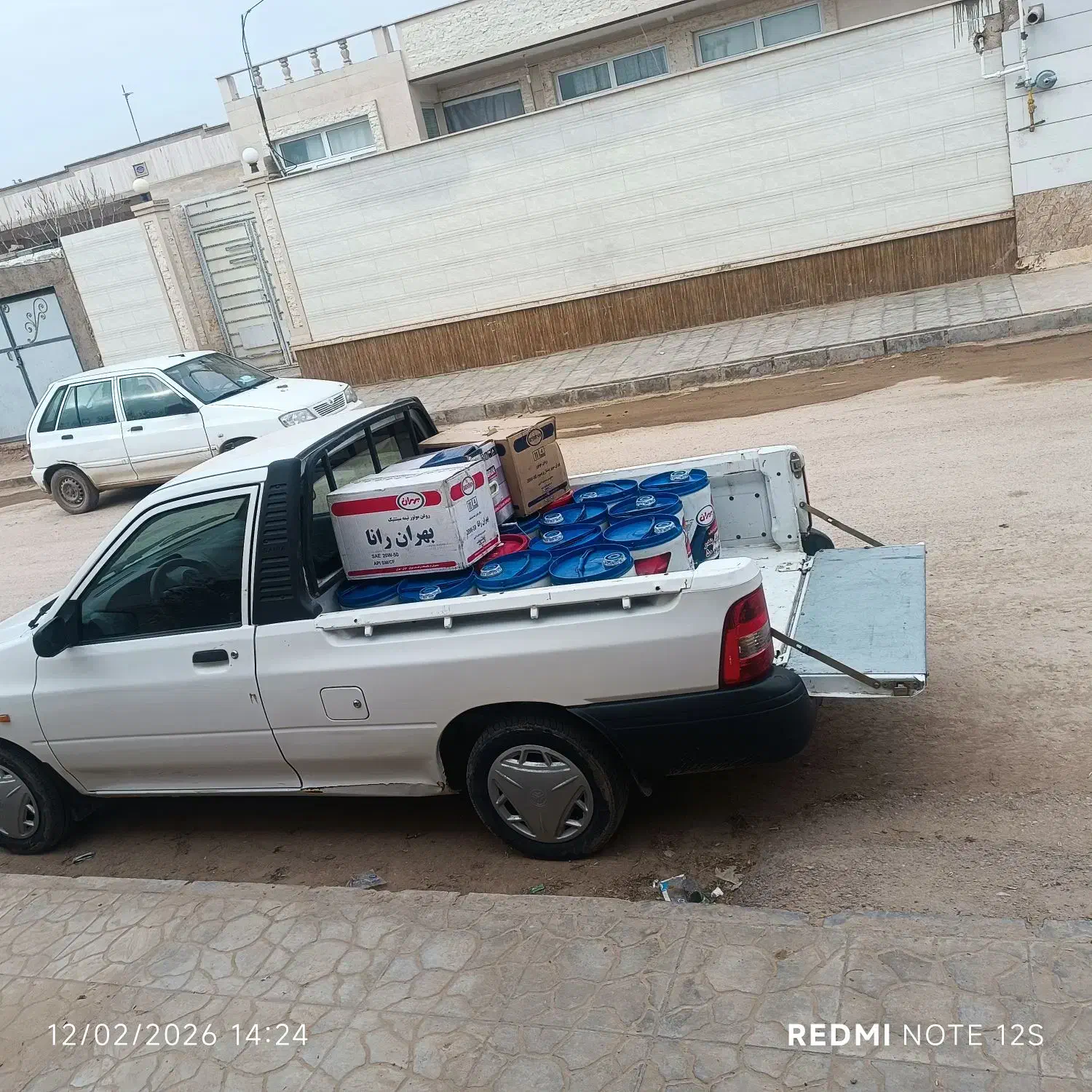 فروش روغن|خدمات موتور و ماشین|قائن, |دیوار