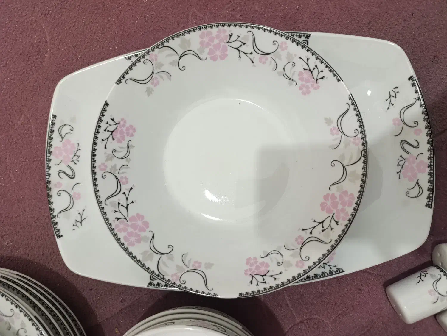 سرویس چینی کاملا نو|ظروف سرو و پذیرایی|مشهد, ایثارگران|دیوار