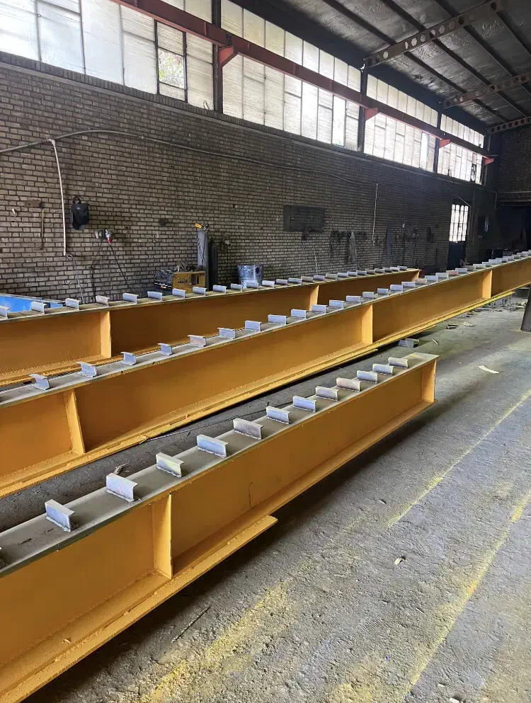 ساخت اسکلت ساختمان وسوله بصورت کارخانه ای|خدمات پیشه و مهارت|مشهد, دانشجو|دیوار