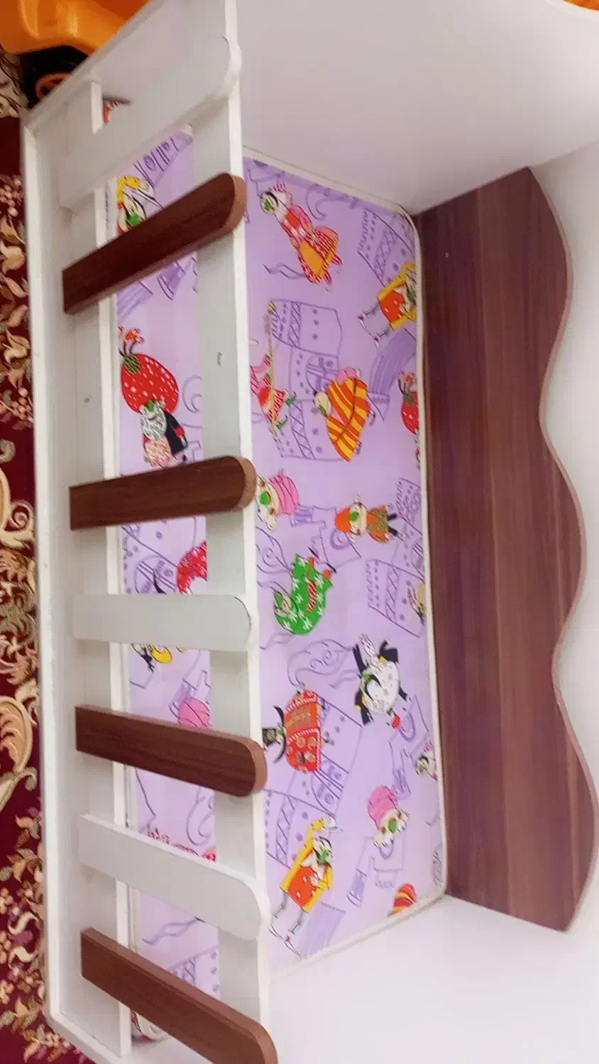 تخت کودک|تخت و صندلی بچه|سبزوار, کراب|دیوار