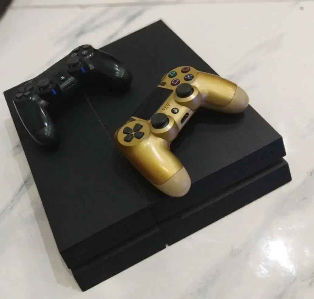 کنسول پی اس 4|کنسول، بازی ویدئویی و آنلاین|اندیشه, اندیشه فاز ۱|دیوار