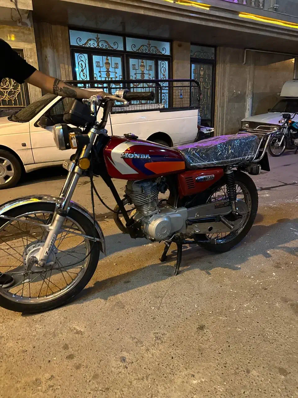 موتورسیکلت هوندا مزایده مدل 95|موتورسیکلت|تهران, عباسی|دیوار