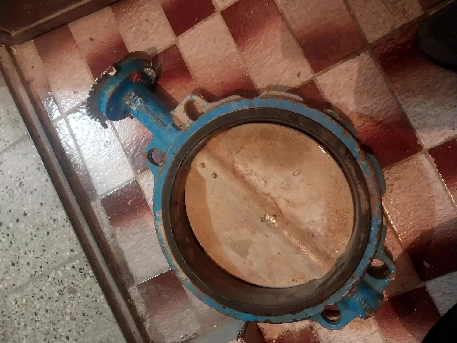 دریچه شیرگازی تانکر|مصالح و تجهیزات ساختمان|تهران, شارق|دیوار