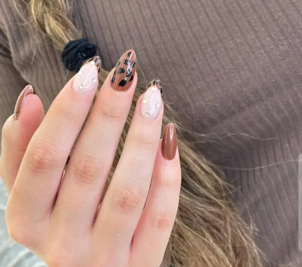 کاشت ناخن|خدمات آرایشگری و زیبایی|جهرم, |دیوار