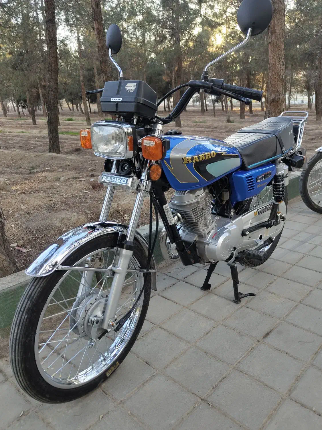 رهرو اپاچی ns zx cb|موتورسیکلت|آفتاب, |دیوار