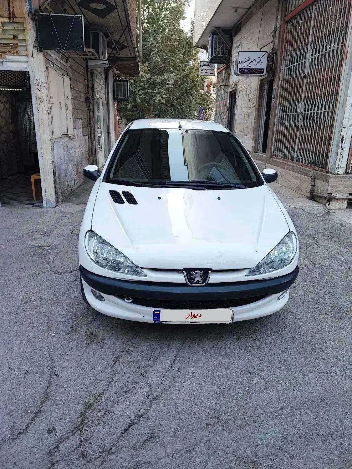 206 صندوق دار اتومات تیوفایو|خودرو سواری و وانت|خرم‌آباد, |دیوار