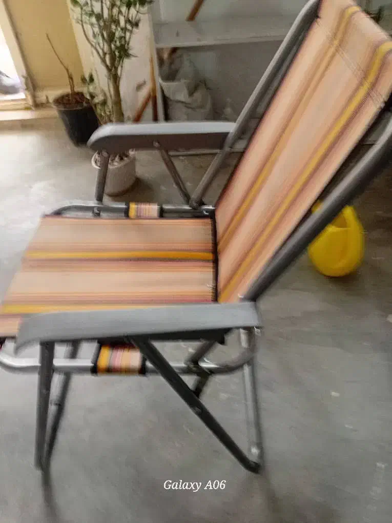 صندلی تاشو|صندلی و نیمکت|خرم‌آباد, |دیوار