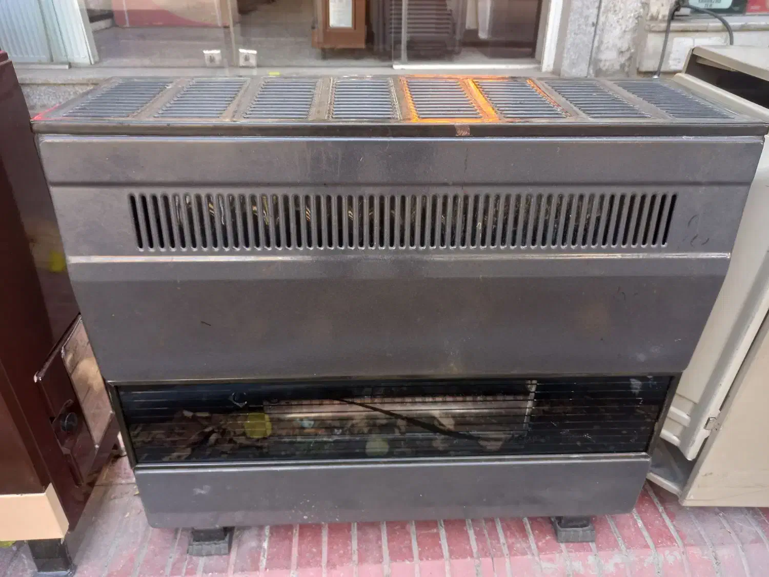 بخاری آدونیس تمیز ۱۰ هزار سرویس شوده به شرط|بخاری، هیتر، شومینه|اصفهان, حسینآباد|دیوار