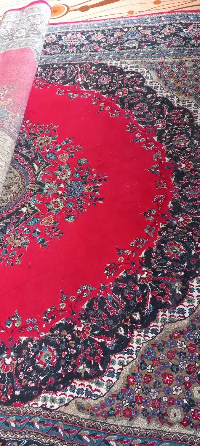 فرش قرمز ۱۲متری|فرش|قوچان, |دیوار