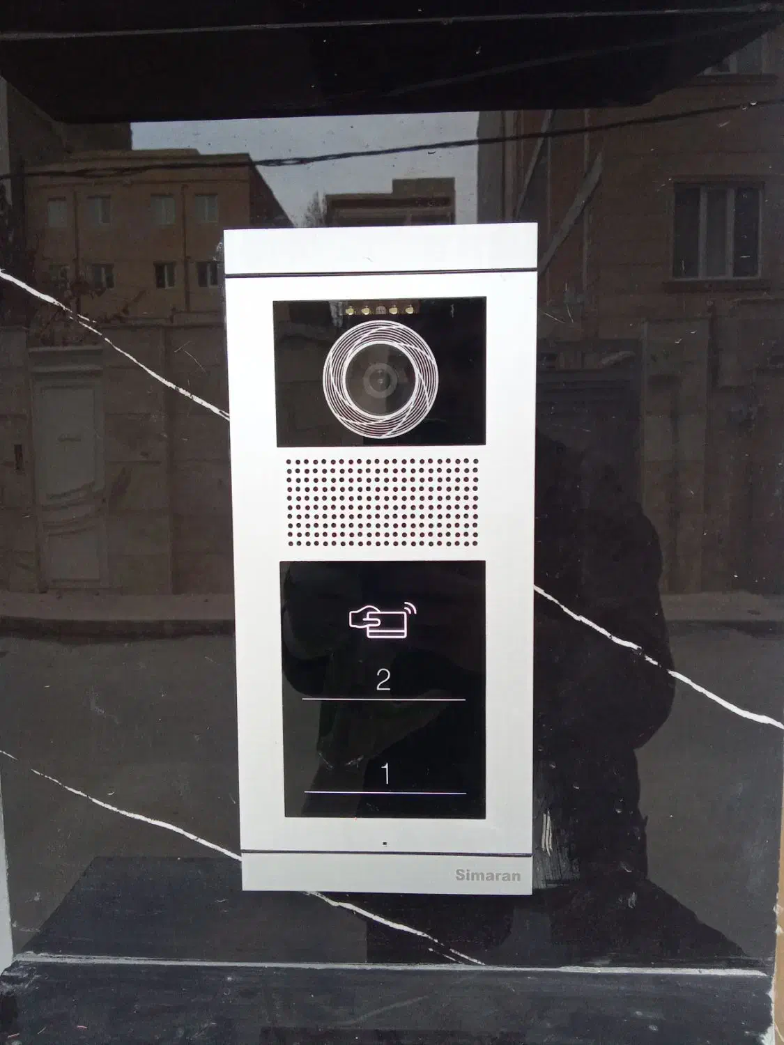 نصاب آیفون لوستر برقکاری سیمکشی|خدمات پیشه و مهارت|ارومیه, |دیوار