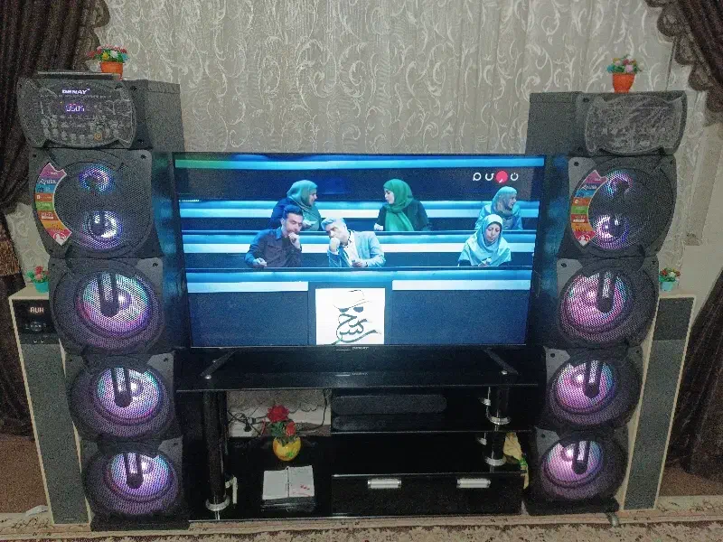 دو جفت اسپیکر کونکورد و دنای ویک و نیم متری نو|سیستم صوتی خانگی|ابهر, |دیوار