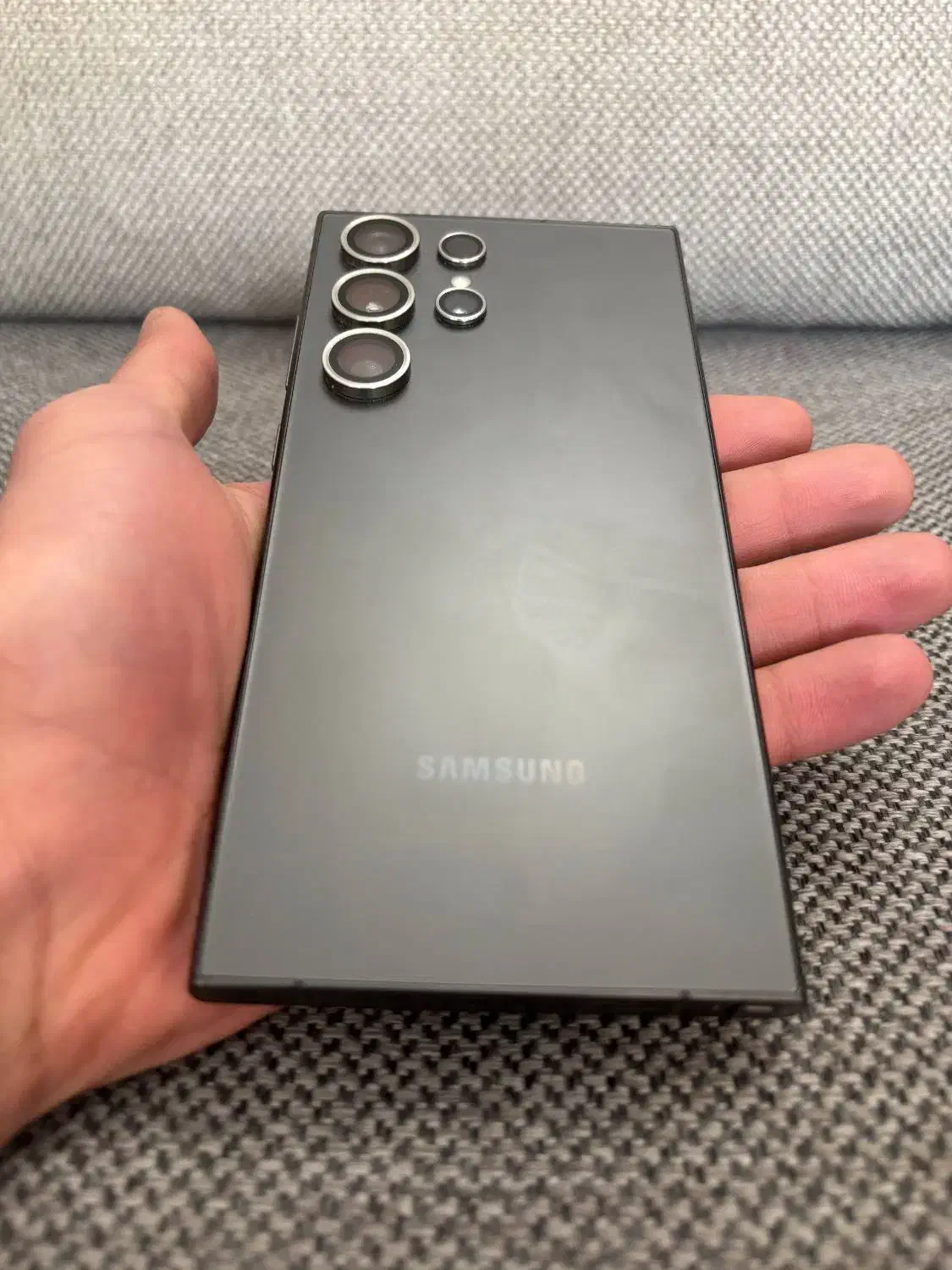 اس ۲۴ اولترا|موبایل|حمیدیا, |دیوار