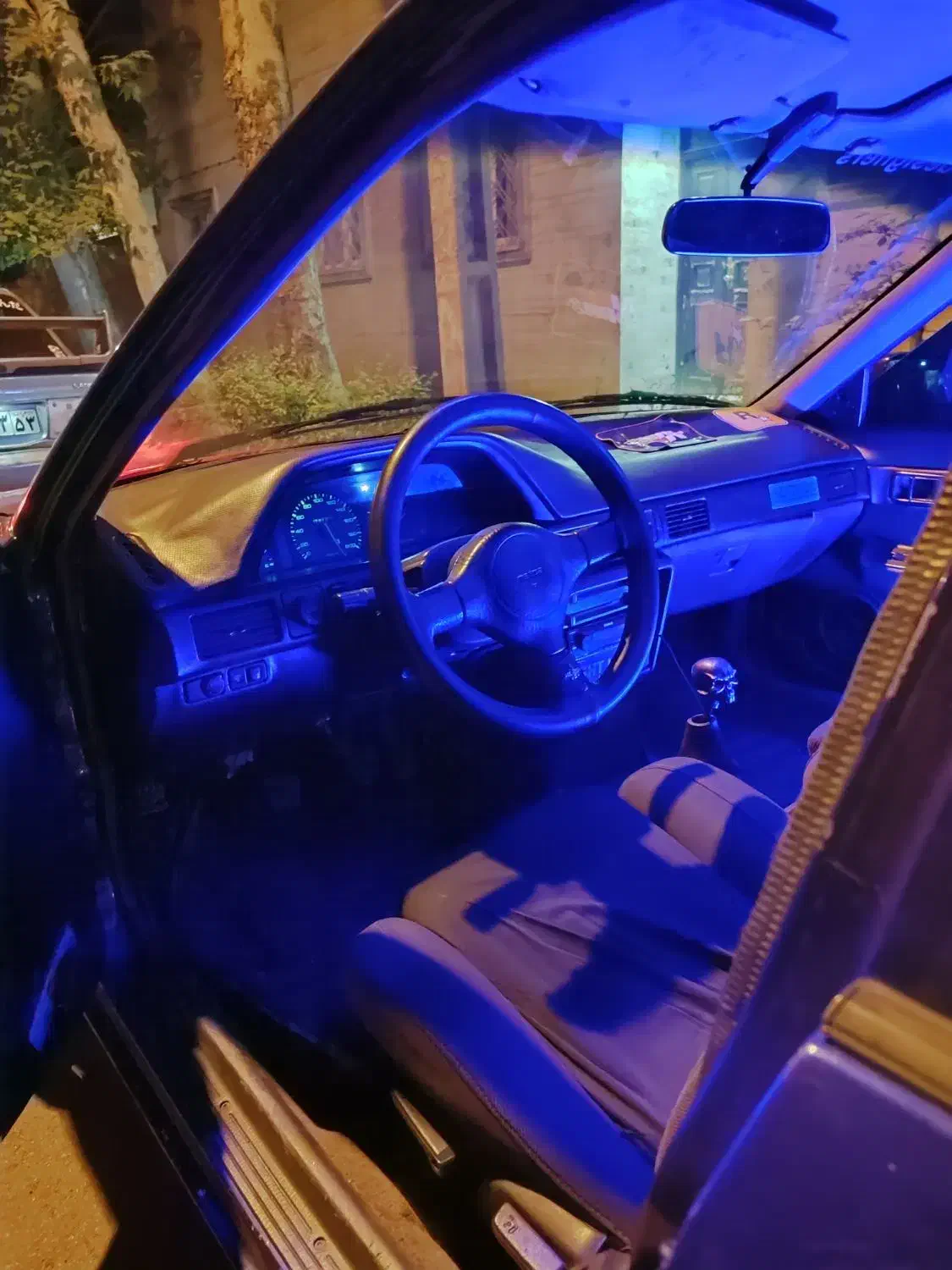 مزدا کلاسیک با انجین bp|خودرو کلاسیک|اصفهان, کوی گلزار|دیوار