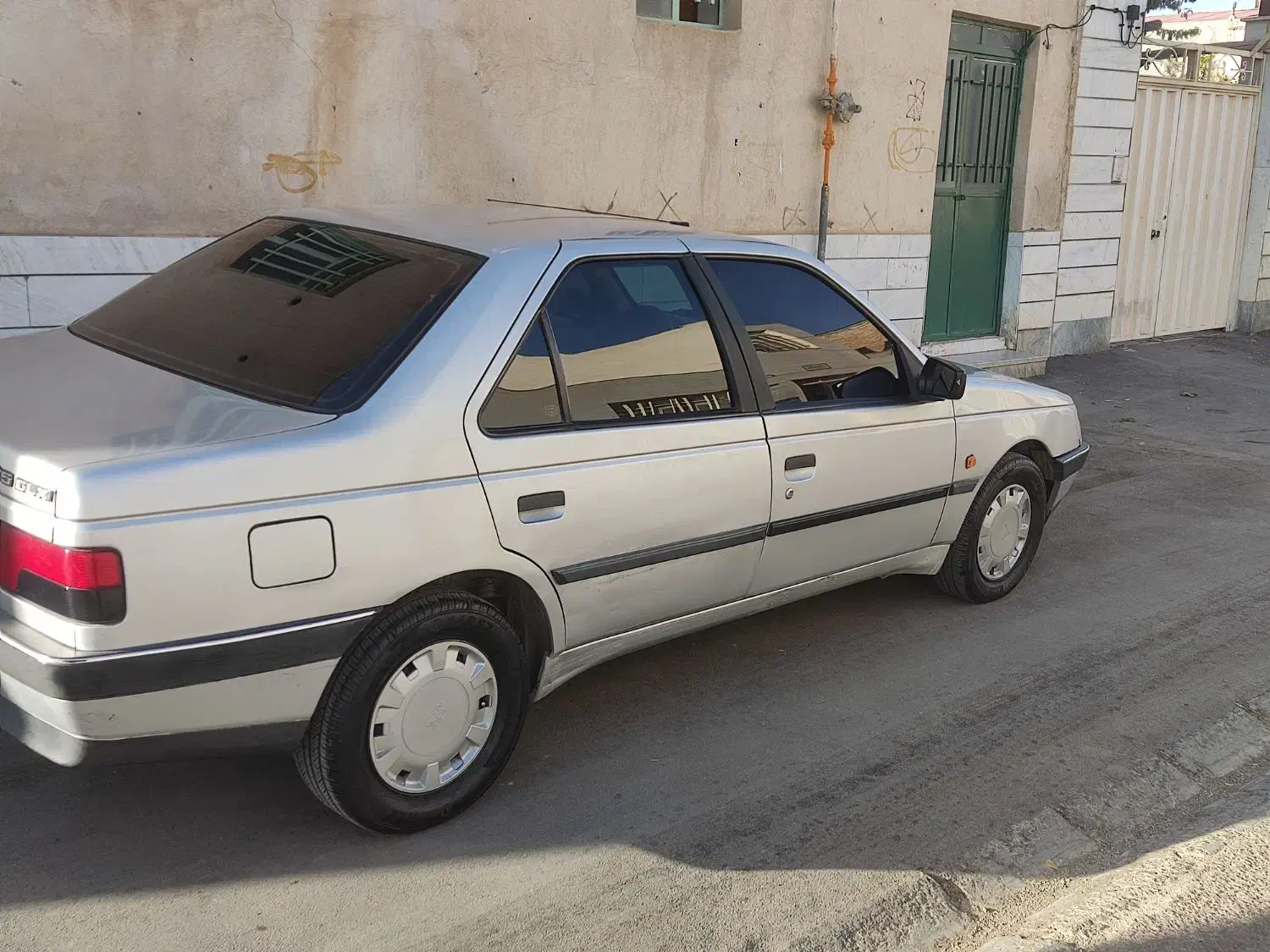 پژو 405|خودرو سواری و وانت|خمین, |دیوار