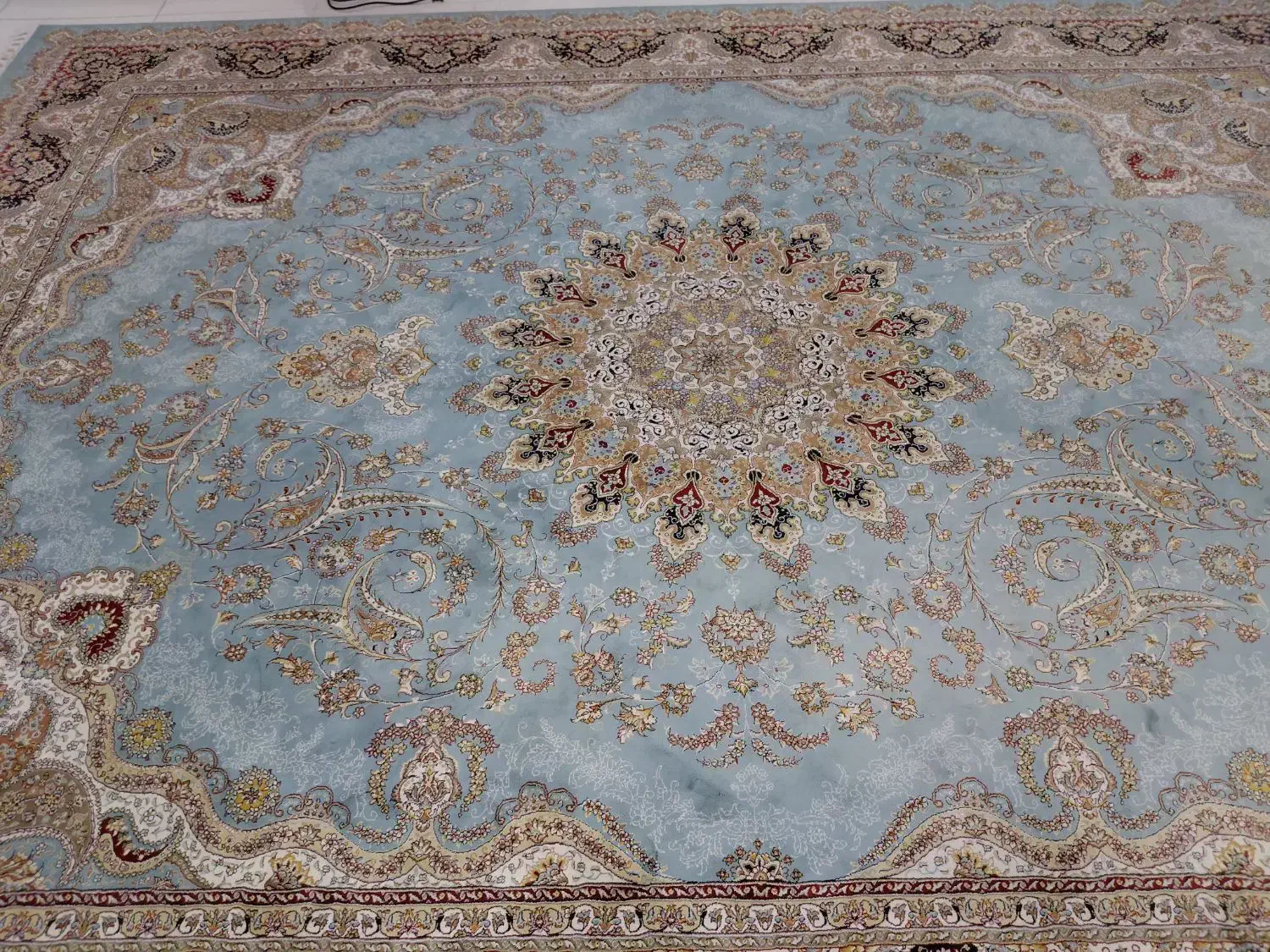 قالی ۱۲ متری ۷۰۰ شانه|فرش|شهرضا, |دیوار