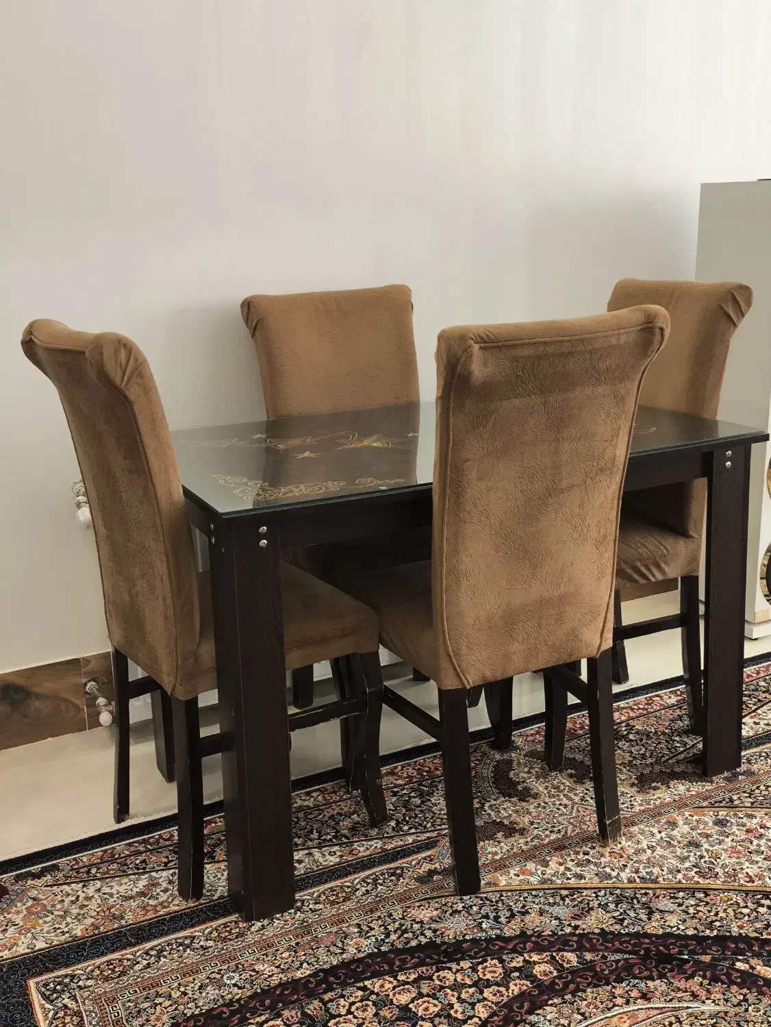 میز نهارخوری ۴نفره|میز و صندلی غذاخوری|سبزوار, شهرک ابوذر|دیوار