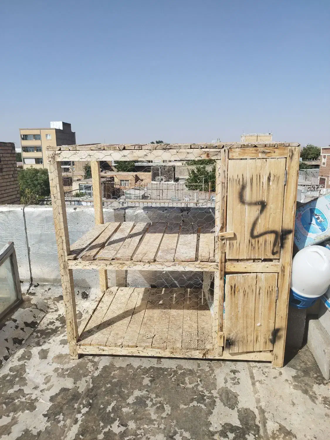 قفس کبوتر تاشو|لوازم جانبی حیوانات|بروجن, |دیوار