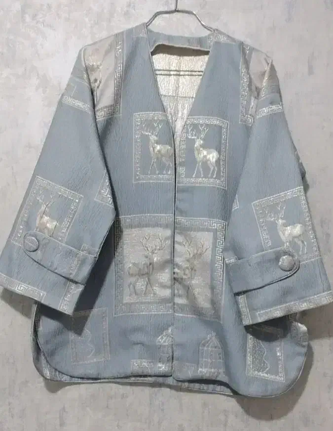 تعدادی لباس در حد نو|لباس|نظرآباد, نظرآباد|دیوار