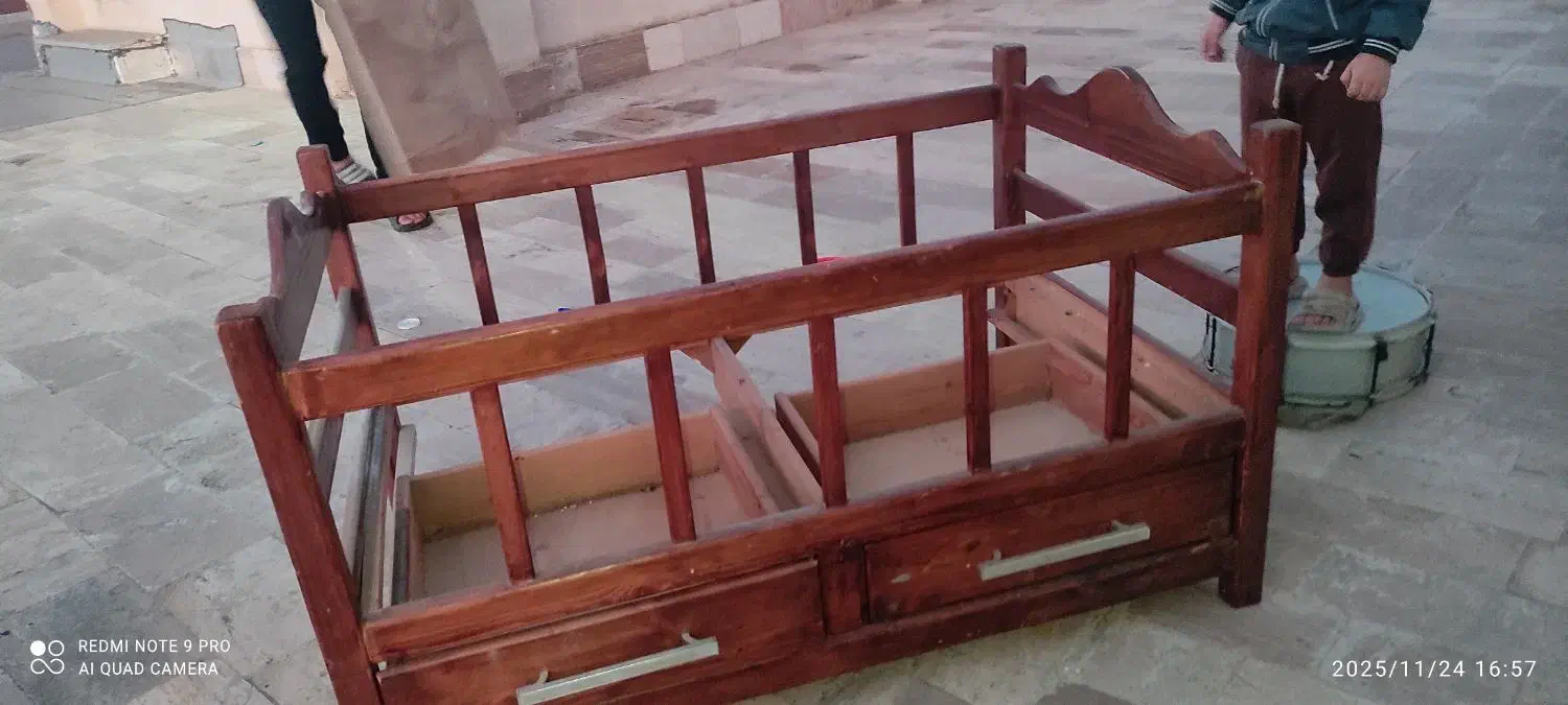 تخت کودک|تخت و صندلی بچه|گرگان, |دیوار