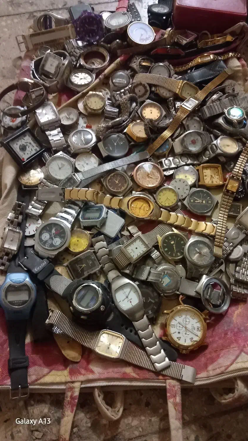 ساعتها یکجا وکلی است|ساعت|ماهدشت, |دیوار