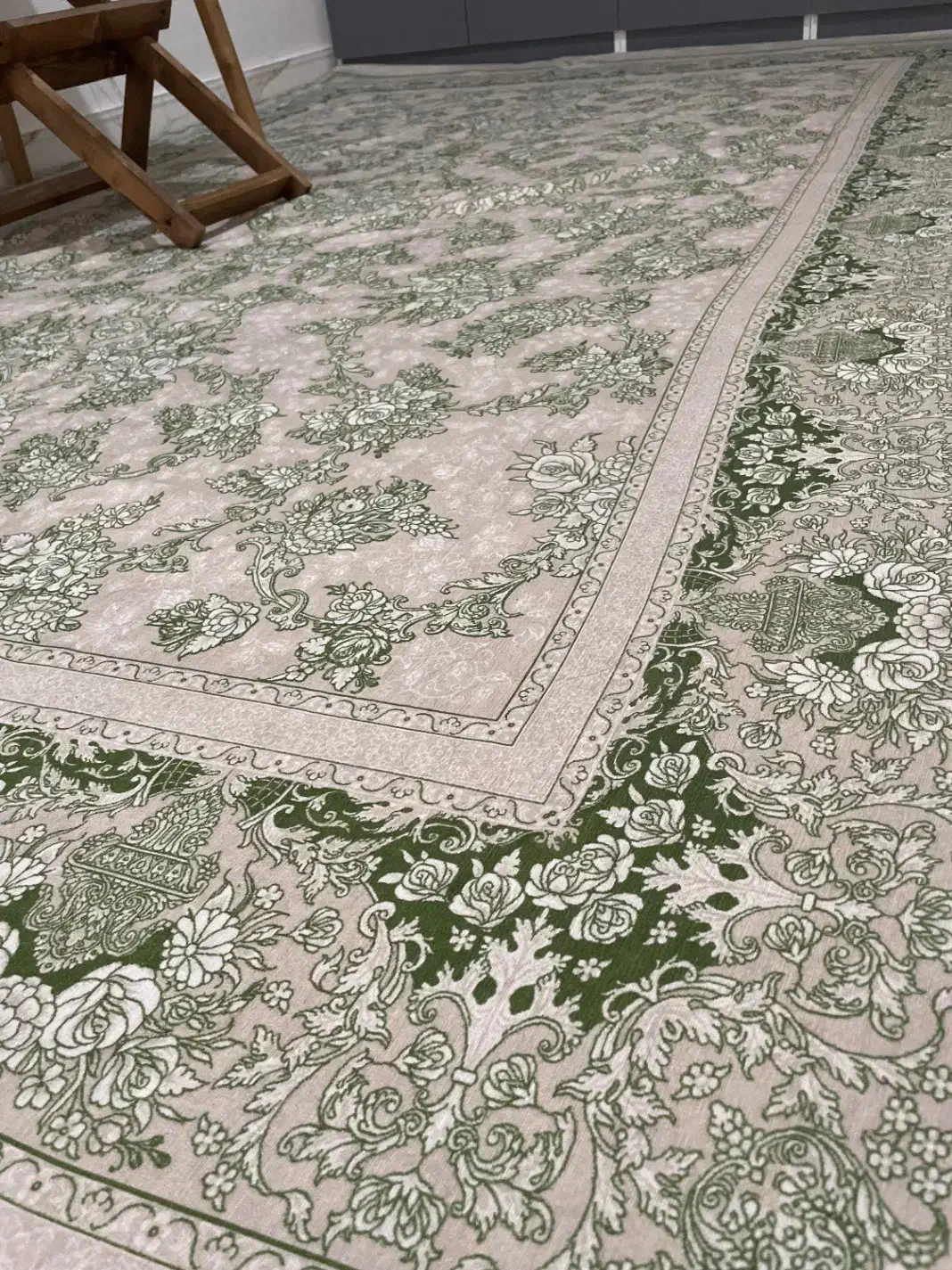 روفرشی کشدار مخمل شانل|روفرشی|رباط‌کریم, نصیرشهر|دیوار