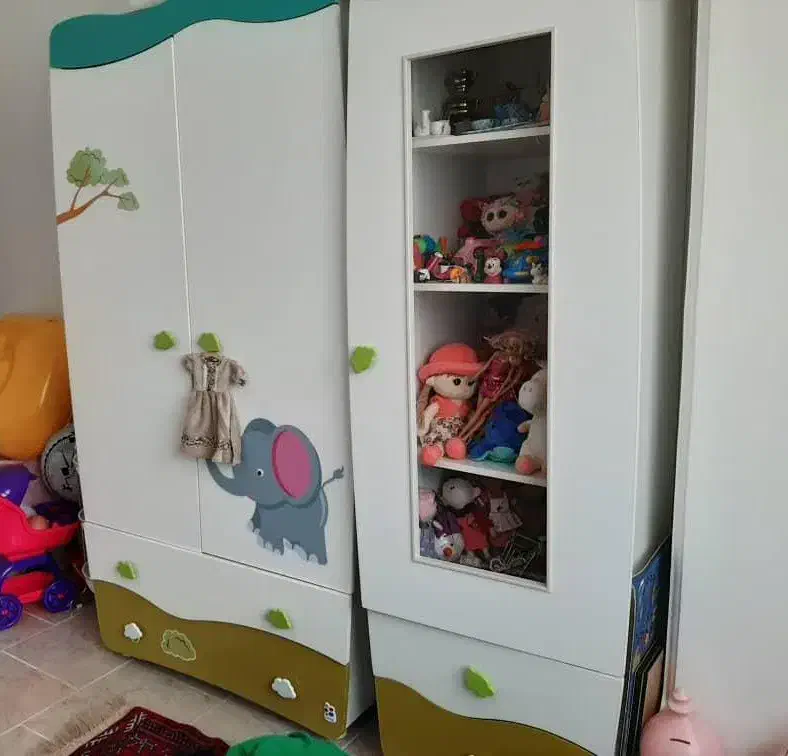 تخت نو  -ویترین-کمد لباس|تخت و سرویس خواب|اندیشه, اندیشه فاز ۱|دیوار