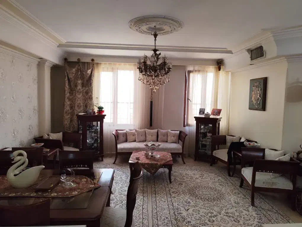 رهن واحد 88 متری خوش نقشه باغشازده سالن پرده خور