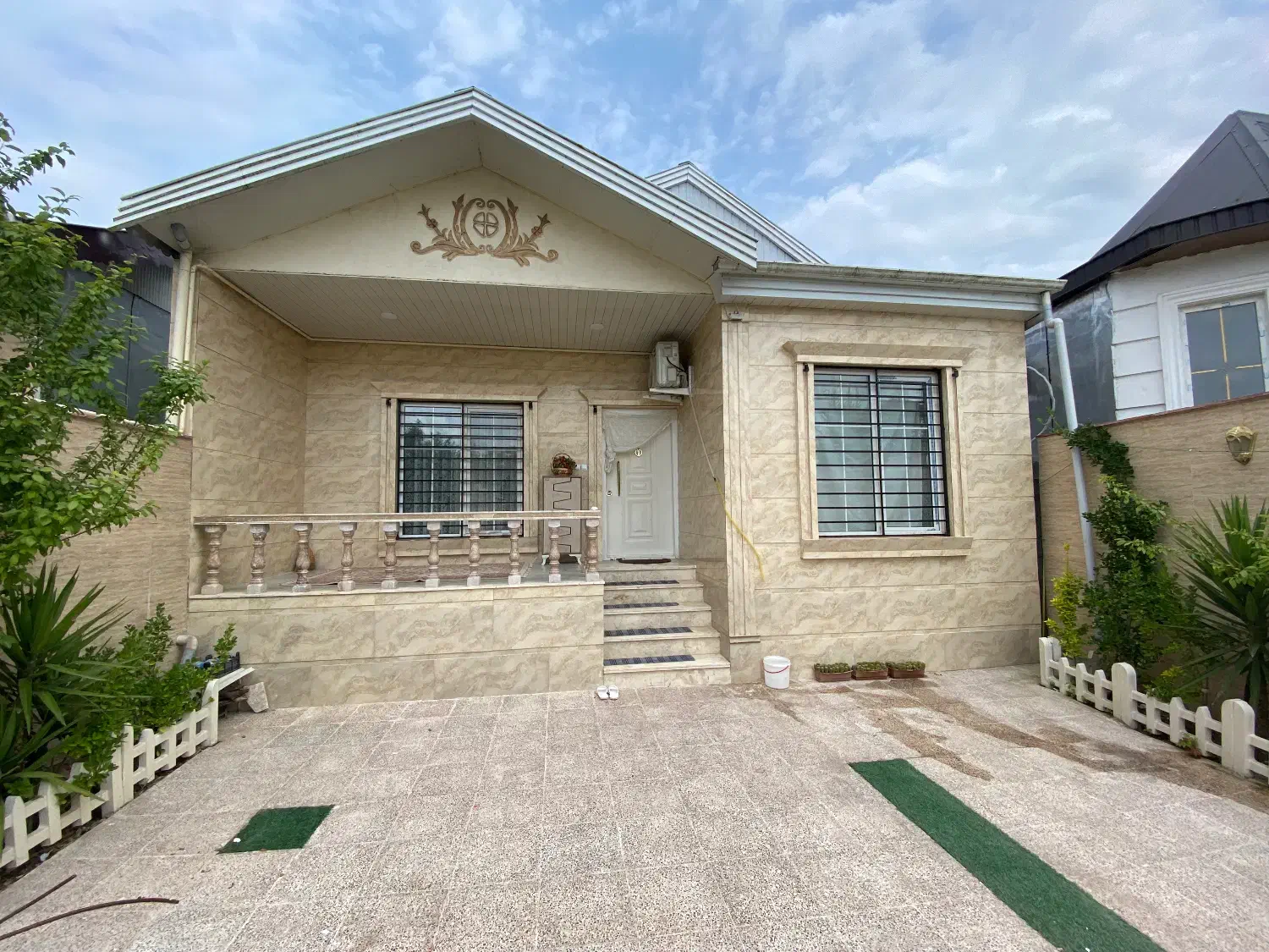 ویلا اجاره ساحلی گیلان شمال رشت جنگلی دریا|اجارهٔ کوتاهمدت ویلا و باغ|خشکبیجار, |دیوار