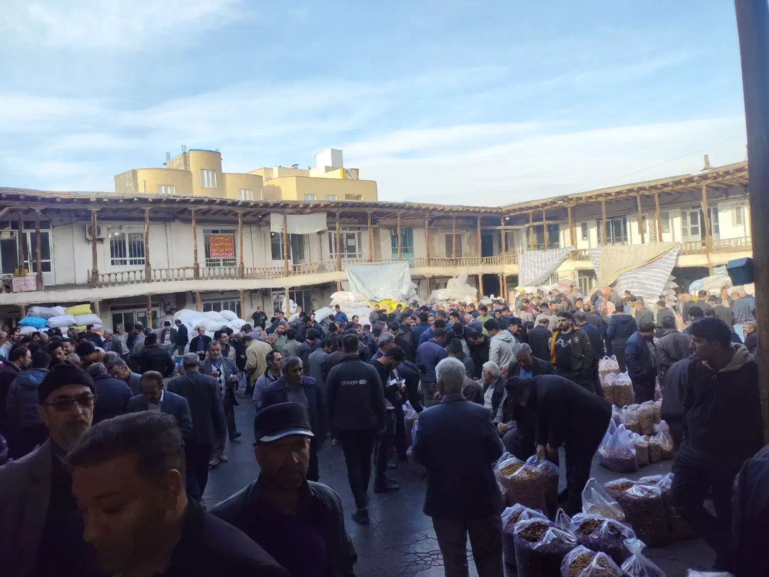 مغز گردو ایرانی|خوردنی و آشامیدنی|قم, انصار‌الحسین|دیوار