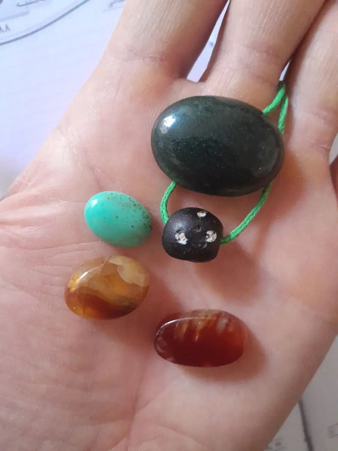 تسبیح مهره پوپ سیگاری|کلکسیون اشیاء عتیقه|مرند, |دیوار