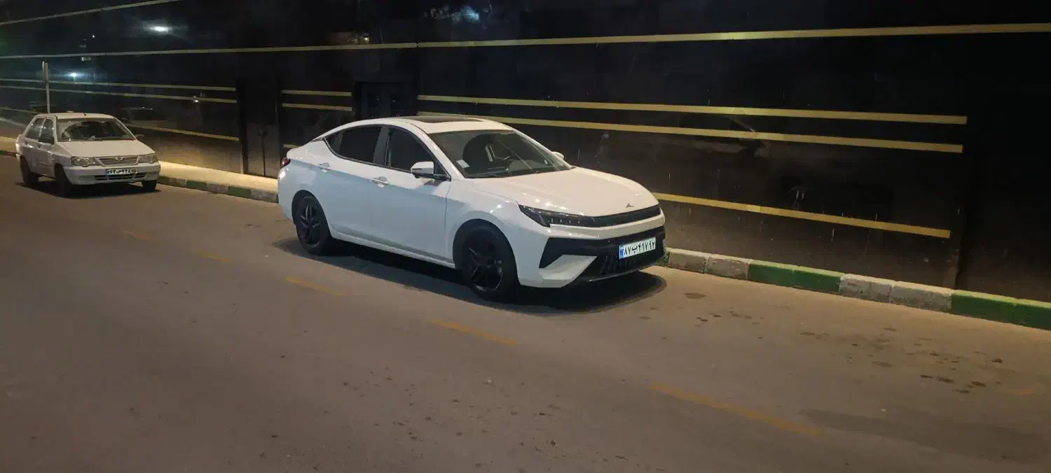 کی ام سی j7|خودرو سواری و وانت|مشهد, کوی سیدی|دیوار