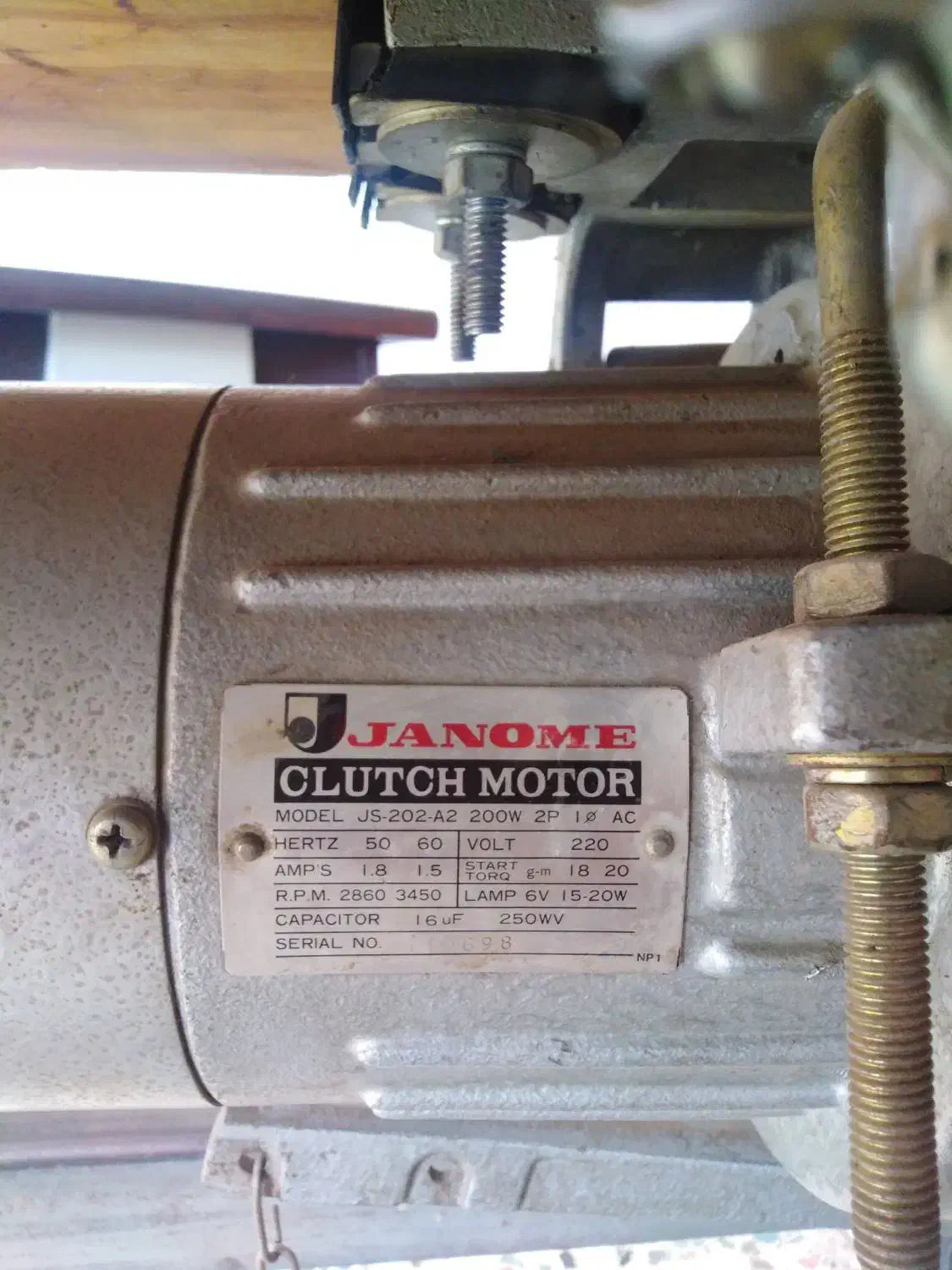 چرخ خیاطی راسته دوز|چرخ خیاطی و ریسندگی|رامیان, |دیوار