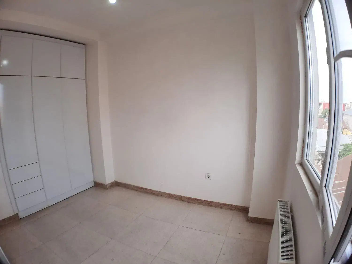 ۶۱متر سنددار کلید نخورده شهدا بر اصلی ولیعصر تخلیه|فروش آپارتمان|رشت, پاستوریزه|دیوار