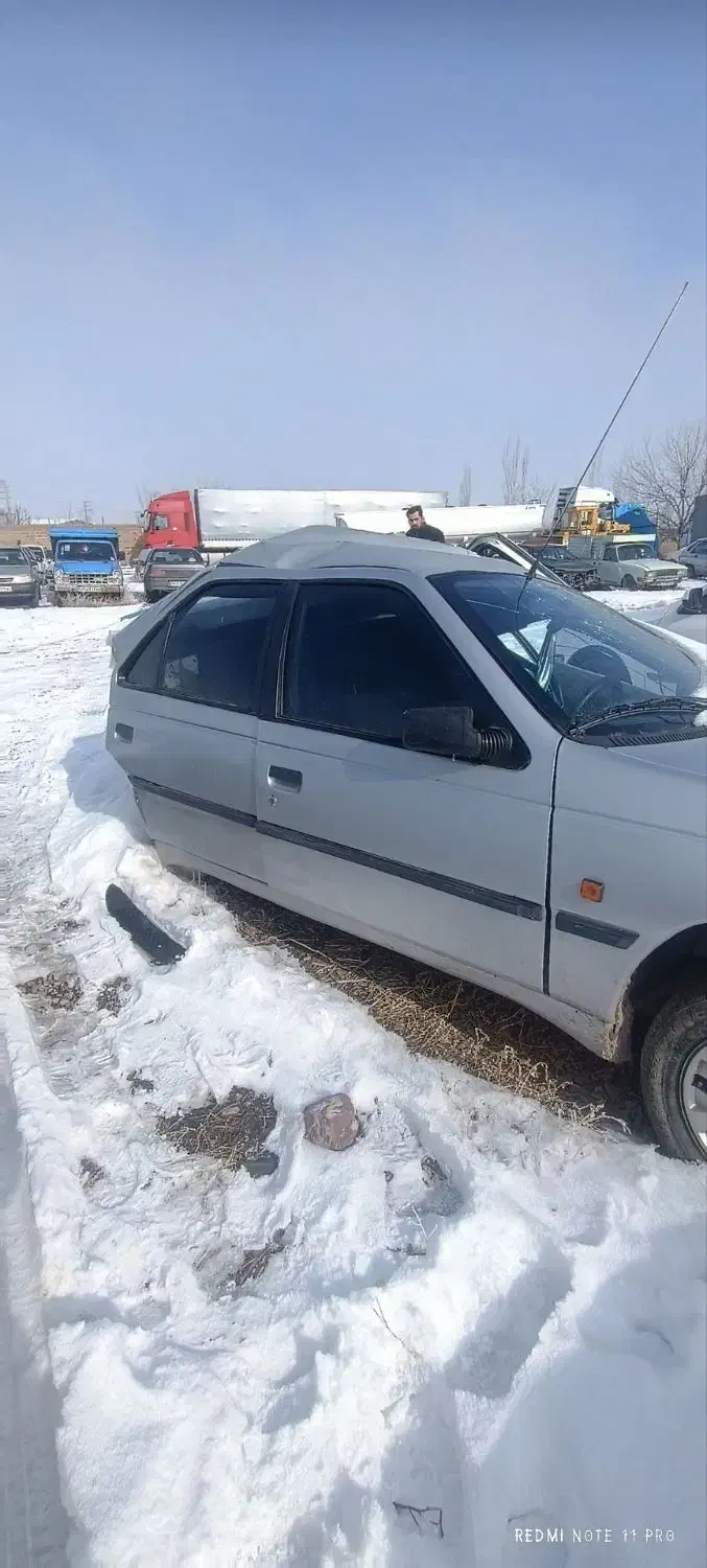 روآ سال تصادفی|خودرو سواری و وانت|ارومیه, |دیوار