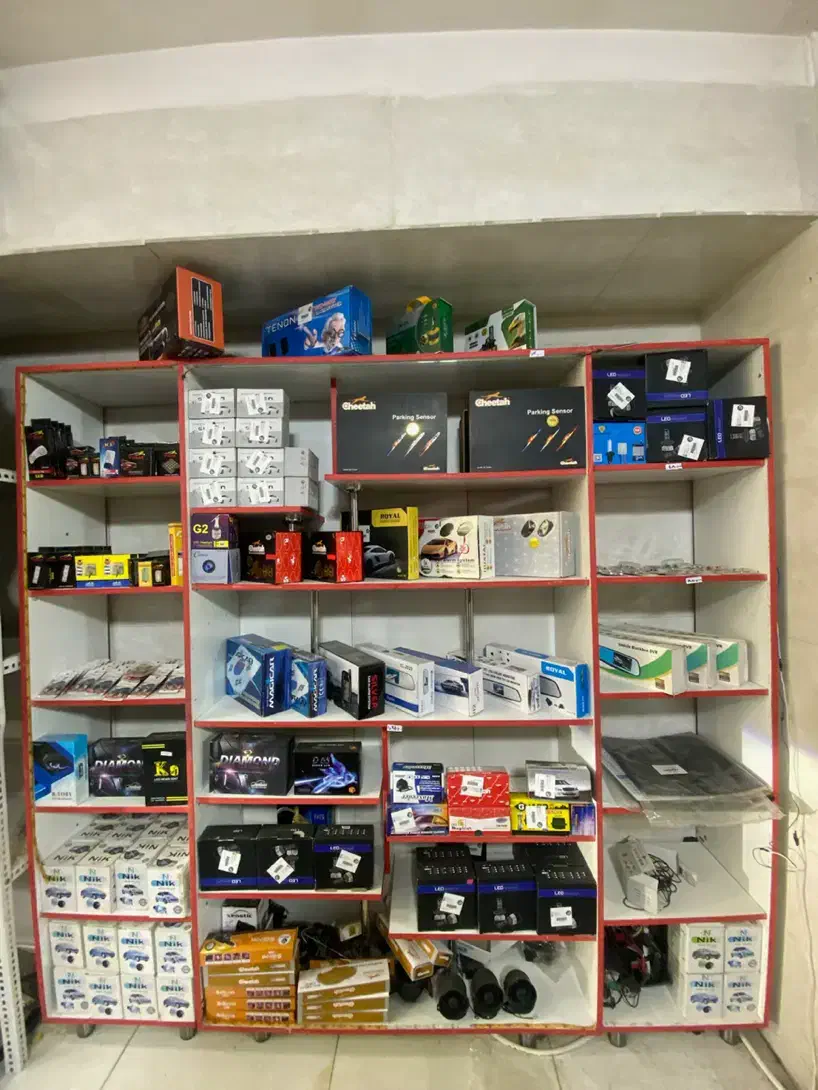 ویترین مغازه آهنی ام دی اف|فروشگاه و مغازه|قدس, شهرقدس|دیوار