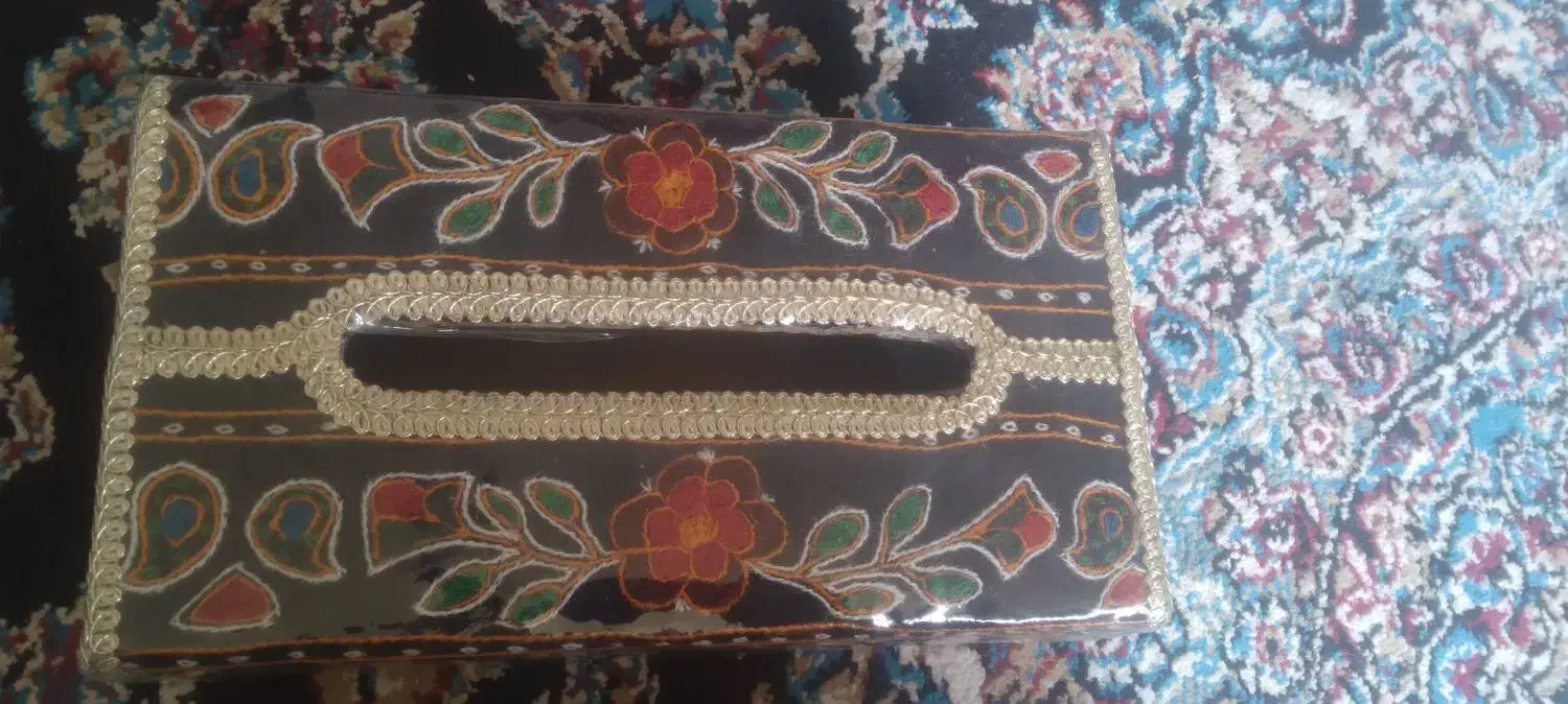 دستمال کاغذی پته|صنایع دستی و سایر لوازم تزئینی|سیرجان, |دیوار