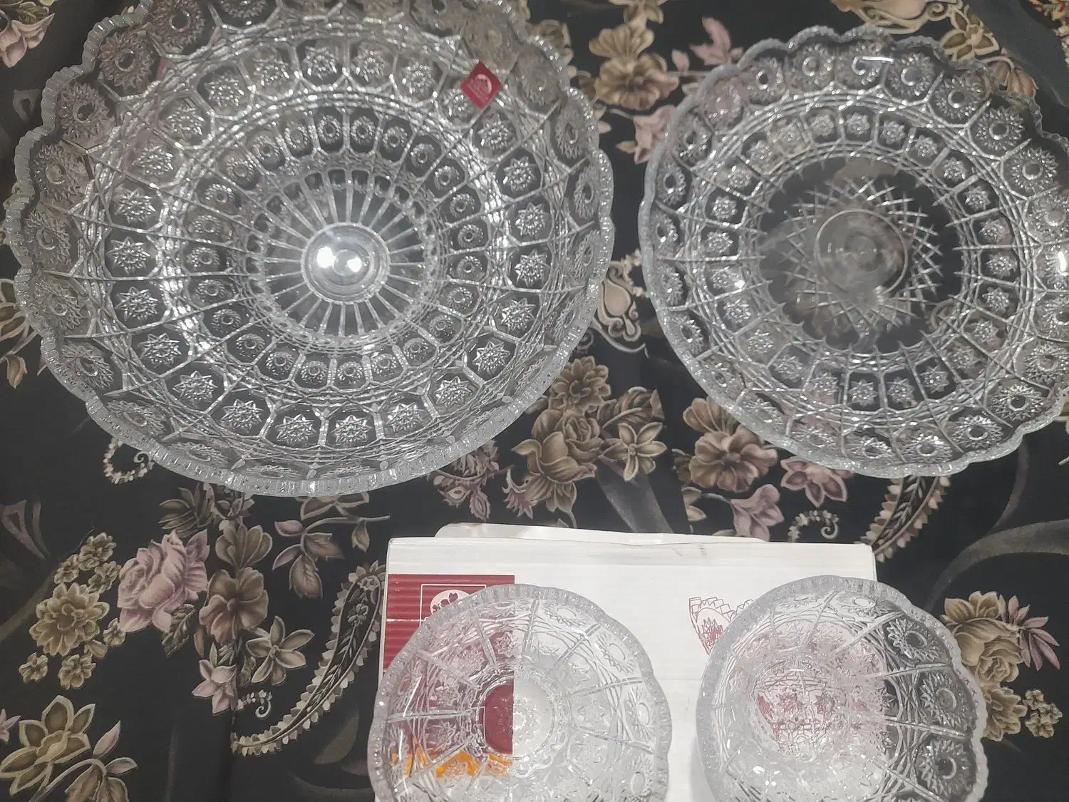 14عدد ظروف پذیرایی همگی باهم1500000هزار تومن|ظروف سرو و پذیرایی|نیشابور, بکاول|دیوار