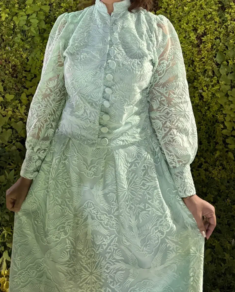 شومیز دامن مجلسی|لباس|مهاجران, |دیوار