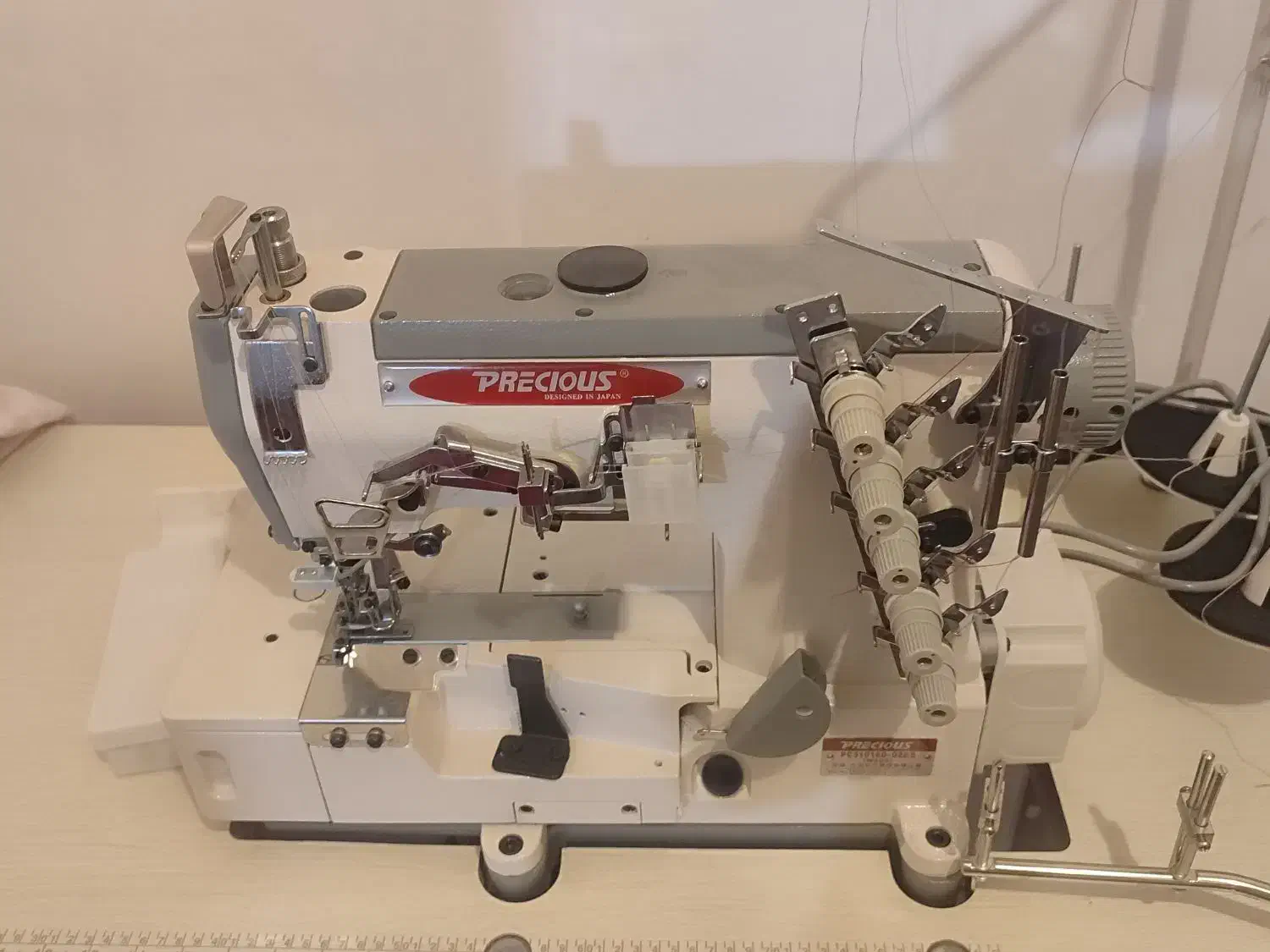 میان دوز صنعتی پنج نخ برندPRECIOUS|چرخ خیاطی و ریسندگی|مرند, |دیوار