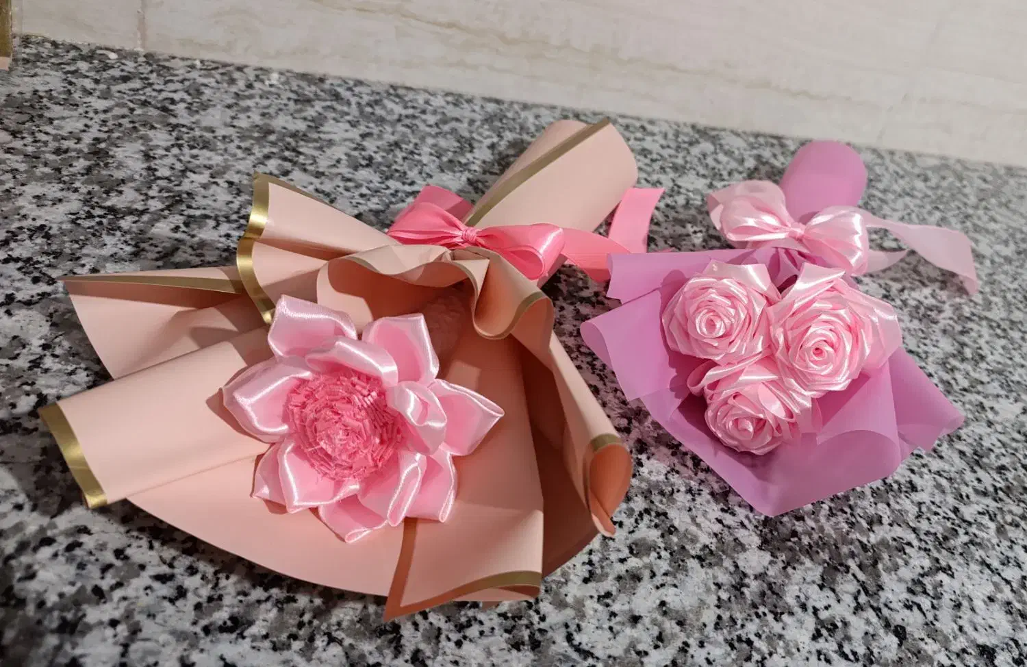 گل روبانی|گل مصنوعی|گرگان, |دیوار