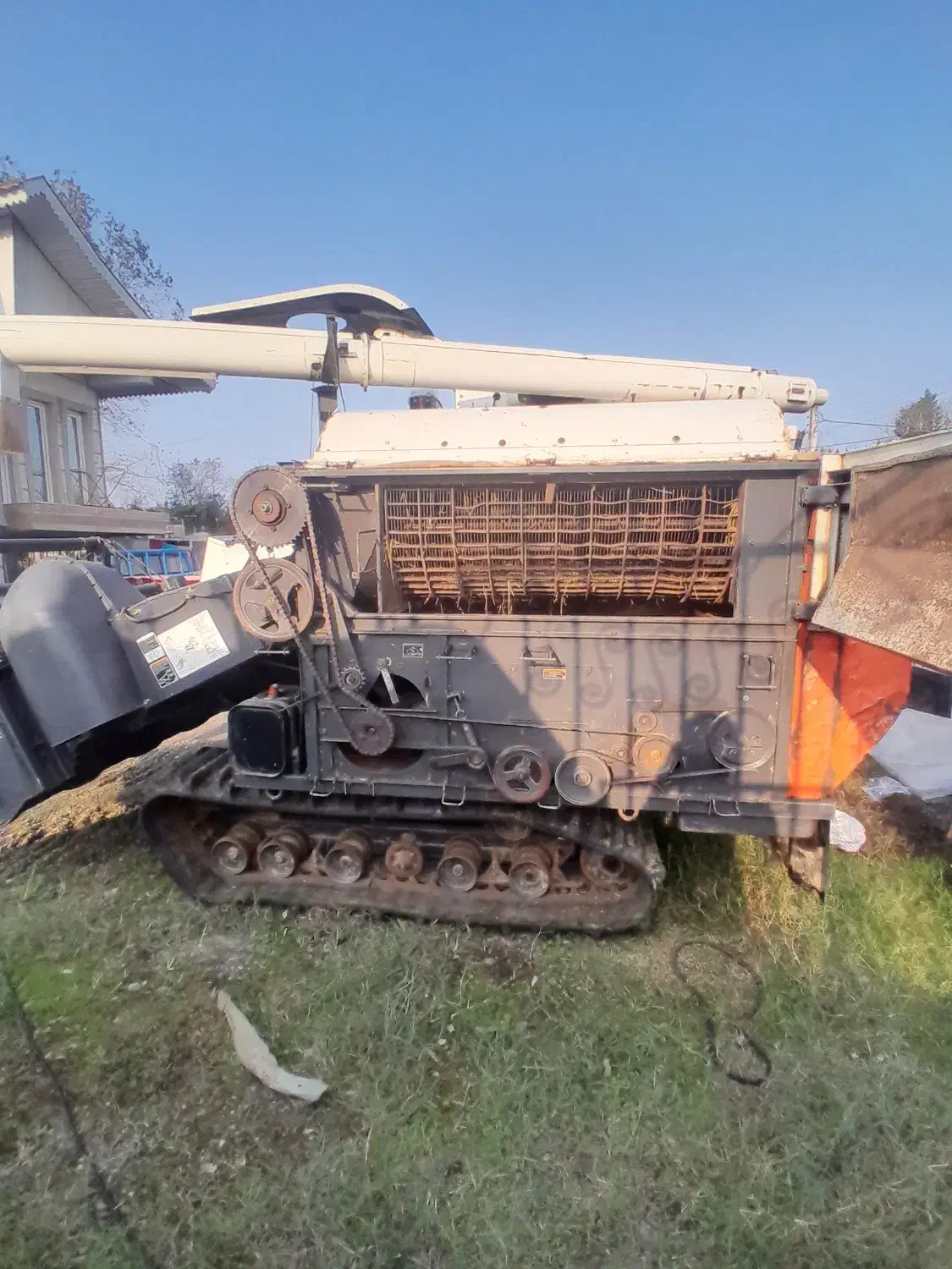 کمباین ژاپنی کوبوتا dc70 شاسی بلند|ماشین‌آلات صنعتی|اسالم, |دیوار