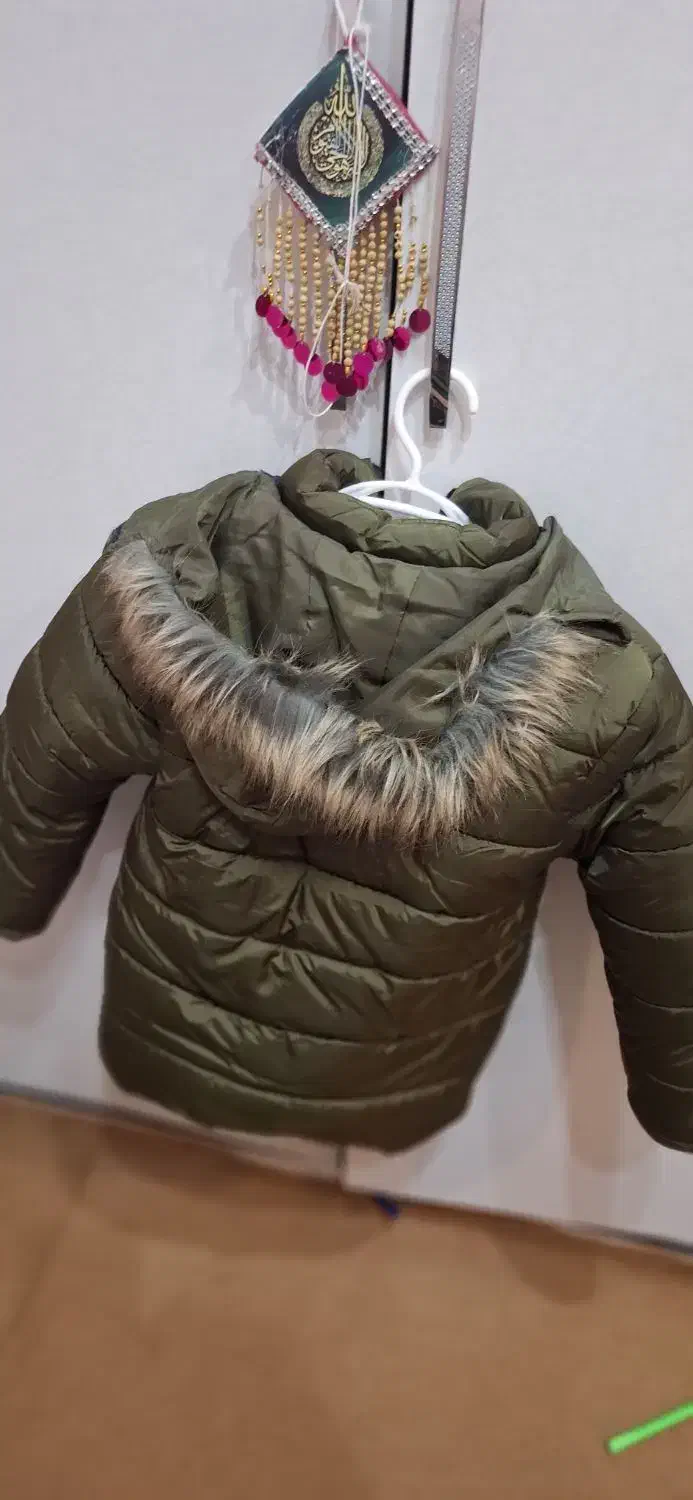 کاپشن پسرونه|لباس|اصفهان, دستگرده|دیوار